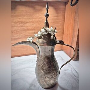 Antique Brass Dallah  - Traditional Arabic Coffee Pot / Teapot - Engraved Floral